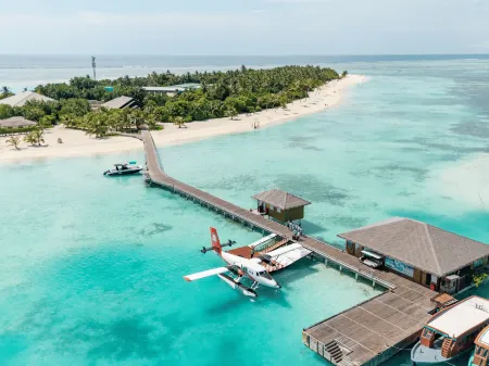 Cocoon Maldives - All Inclusive Отели в г. Thilamaafushi
