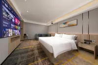 Sunny Holiday Apartment