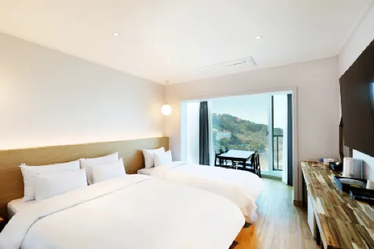 Incheon The Rest Hotel Отели рядом с достопримечательностью «Бич- урваньский»