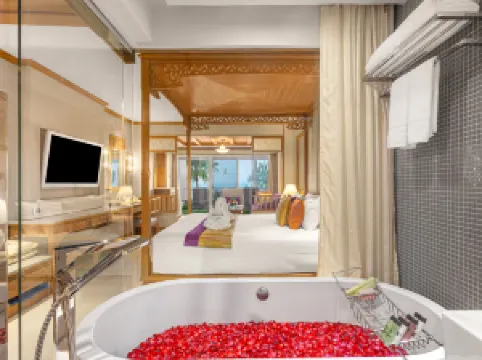 로얄 클리프 비치 테라스 호텔 팟타야