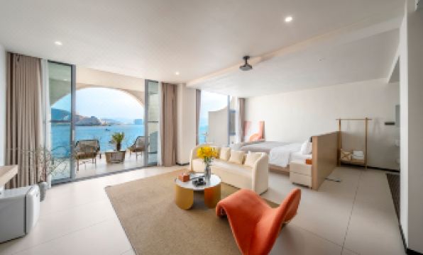 Sunrise Heart Sea·Sea View Designer Beautiful Homestay (Dali Erhai Ideal State Branch)