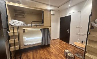 Ween Hostel