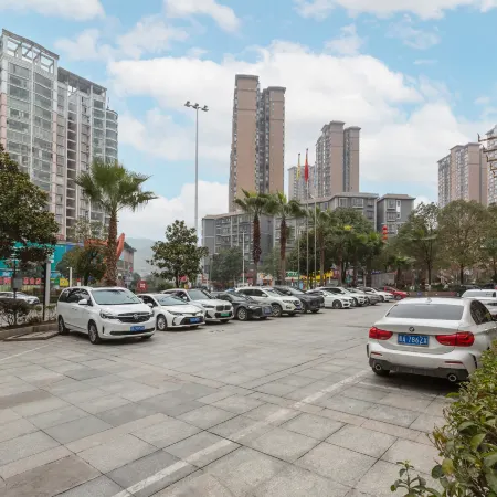 Xifeng Hotel