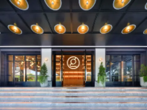 กราฟ โฮเทล โรงแรมใกล้โกลเด้นโดม คาบาเร่ต์โชว์
