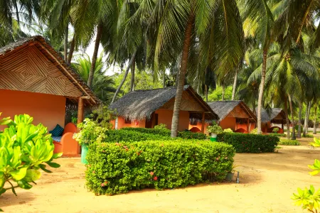 Roshanne Beach Resort Отели в г. Ilanthadiya