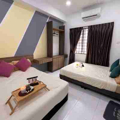 Ipoh 4BR Family Villa｜Spacious Stay for 21 Pax Rooms