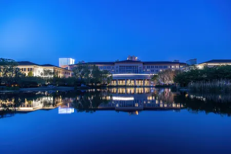 LinYi YiHe BinGuan Отели рядом с достопримечательностью «Wangxizhi Guju Xiyanchi Jinmu Museum»