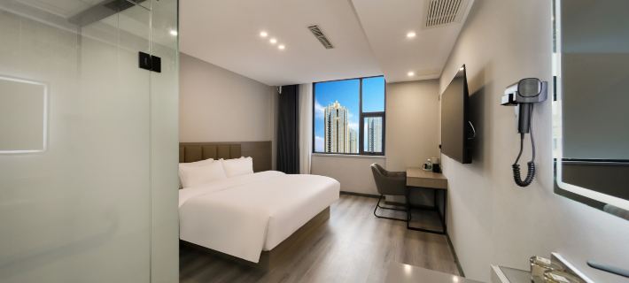 Pai Esports Hotel (Xiangcheng Lianhua Avenue People's Park Branch) Hotels in Xiangcheng