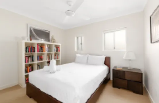 Ocean view luxury 3 bedroom home with balcony