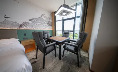 Jinxian Grand Skylight International Hotel Отели рядом со станцией Jinxian Railway Station