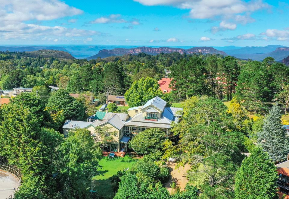 3. 류라 하우스..