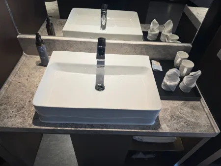 Mehood Lestie Hotel（Guangzhou Hanxi Chimelong）