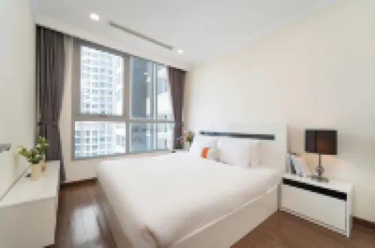 The Vista Landmark Central Park Apartment