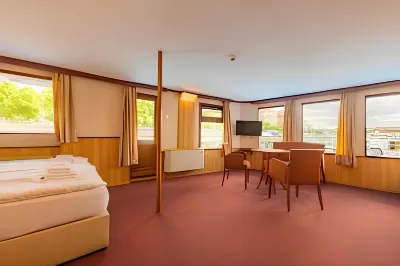 Fortuna Boat Hotel Budapest