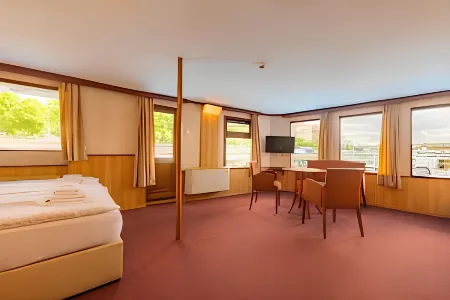 Fortuna Boat Hotel Budapest