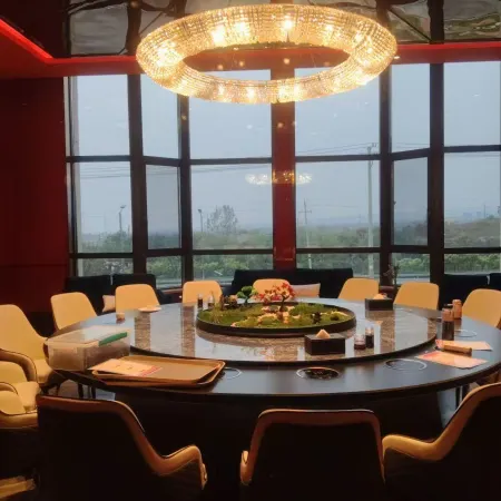 Yuanping Zhongting Grand Hotel