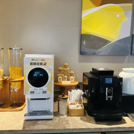 Homeinn Selected Hotel (Haiyang Xinyuan Square)
