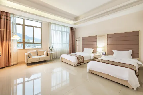 ChangJiang JingHui hotel - Mountain view