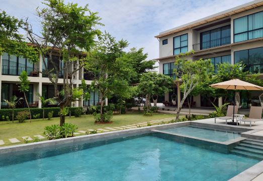 1. 시촌 하이드어웨..