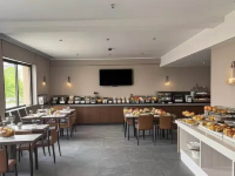 エロンワングォホテル（定西中華路） 定西のホテル