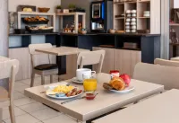 B&B Hotel Sète Centre Gare - breakfast