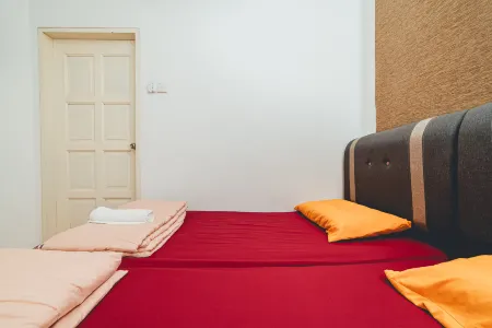 Batu Pahat Santalia Pool Villa 4BR 12pax Отели рядом с достопримечательностью «Ji Gong Temple Yong Peng»