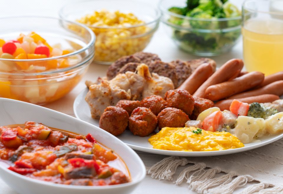 호텔 빌라 폰테누 오테마치 조식 장소 또는 로비