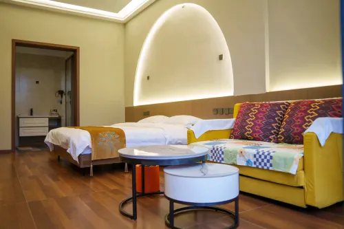 Qialin Huayu Homestay (Jierge Lang)