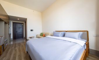 Yameijia Seaview Apartment Hotel