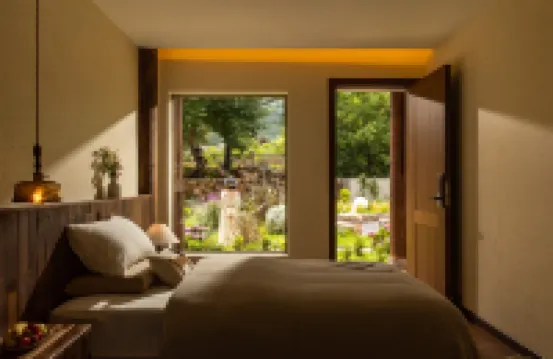 MOUNTAIN SPRING RESORT