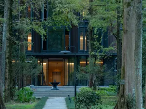 Dongmingshan Bamboo B&B