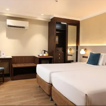 City Garden Suites
