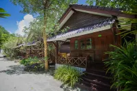 Chareena Beachside Hotels in Koh Lipe