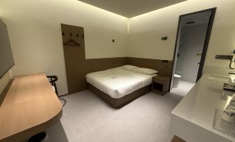 AIso Iive as a guest