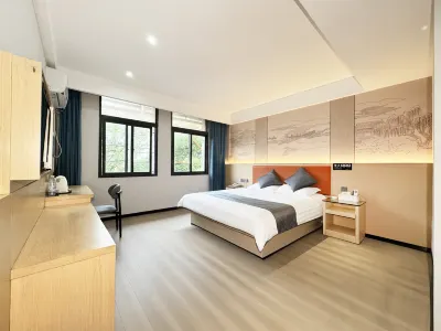 City Beautiful View Hotel (Nanchang County Liantang Chengbihu Park) Hotels near Chengbihu Park