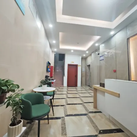 Huishui Tiansu Light Luxury Hotel