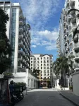 Lovely Unit with free wifi & netflix I across Naia Terminal 3 airport