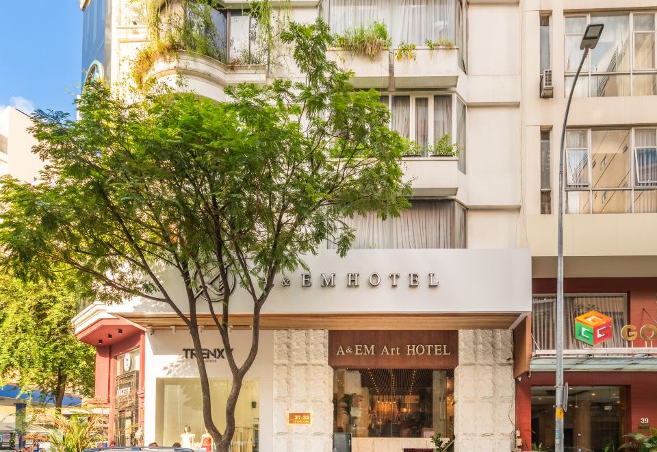 A&EM 아트 호텔의 깔끔한 욕실 이미지