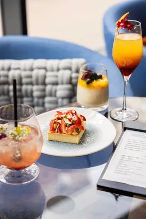 Courtyard by Marriott Paris Porte de Versailles Отели рядом с достопримечательностью «Museum of Playing Cards»