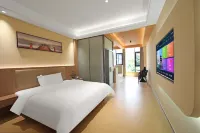 RoyaI Luxury Hot Spring HoteI Hotels in Zijin
