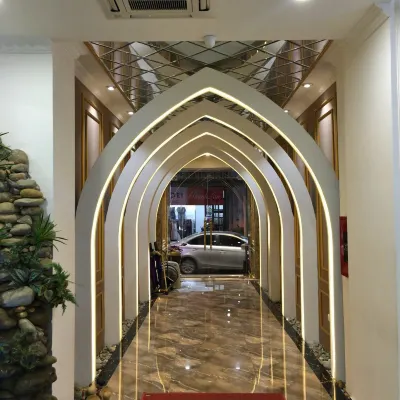 The Silk Grand Premium Hotel & Spa - In Hanoi Old Quarter Hotel in zona Base Bar