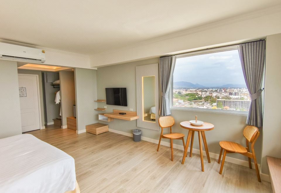 3. 후아힌 그랜드 ..