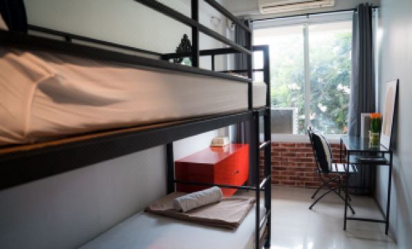 Nature Home Hostel & Cafe