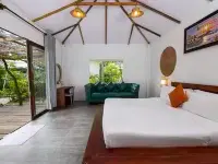 Long Beach Resort Koh Rong Hotels near Sok San Port