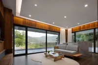 Enjoyable Villa Pingjiang