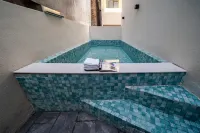 Jingdezhen Chuanliubuqi・Celadon Boutique Resort - Rooftop Pools