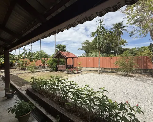 Inapan Taman Herba Hotel di Kepala Batas
