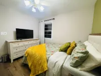 Elegant 3BR/2BA House in the Heart of Princeton + Free Parking