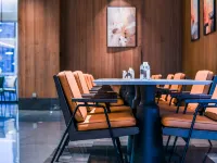 UrCove by Hyatt Hotel Chongqing Jiefangbei Area Hong Ya Dong