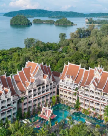 Le Ayodhaya Palace Krabi Beach Resort Hotels near Nopharat Thara Beach
